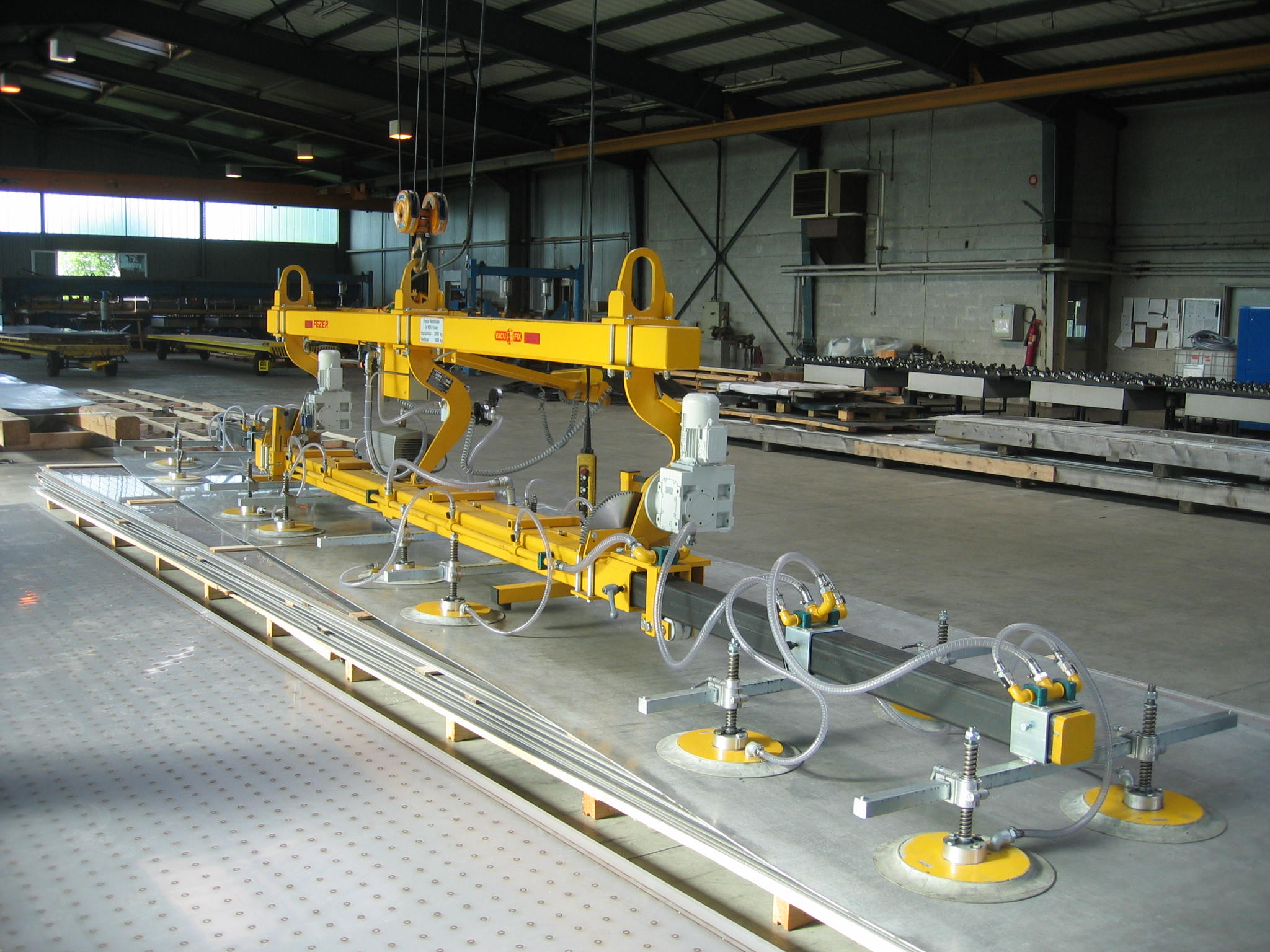 Vacuum-handling-VacuGiant-90-3